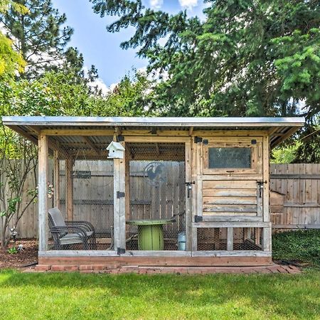 Central Medford Family Retreat With Large Yard! מראה חיצוני תמונה